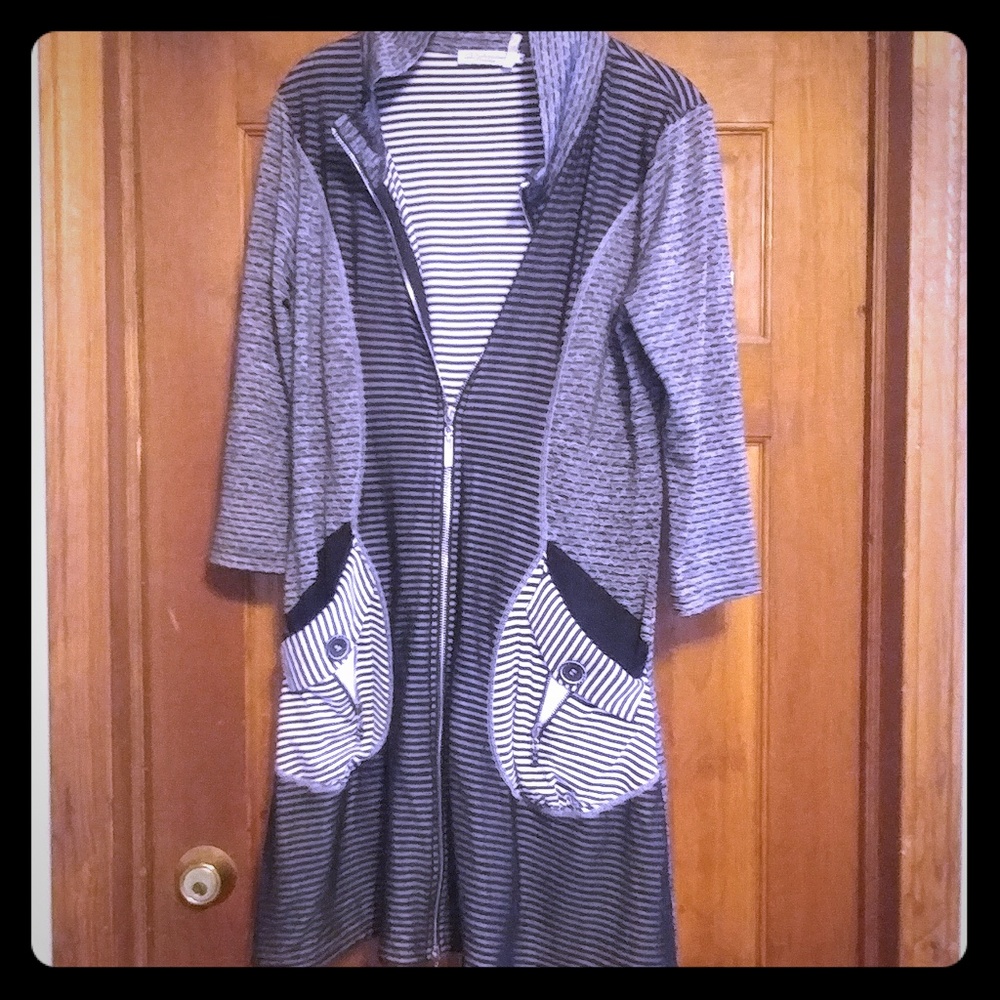 Dzhavael Couture; Pre-Owned, Long Double Zip-Up Cardi; Black/White; Size M